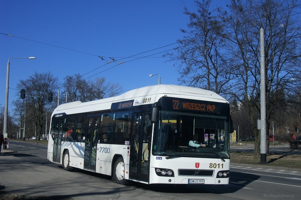 Volvo 7700 Hybrid #8011