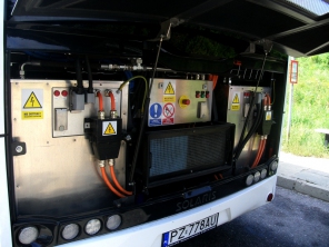PZ_778AU (#2000) Aparatura Elektryczna